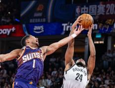 （体育）籃(lán)球——NBA季前(qián)赛：太阳胜籃(lán)网