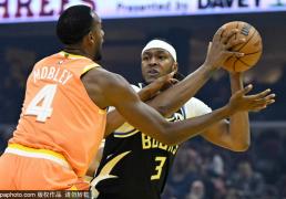 骑士因让多诺萬(wàn)-米切尔与埃文-莫布利轮休违反球员出场政策被罚10萬(wàn)美元