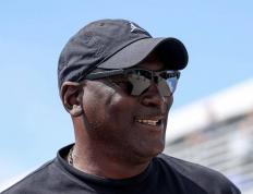 乔丹砲(pào)轰NBA负荷管理：球迷买票需要球员全力以赴