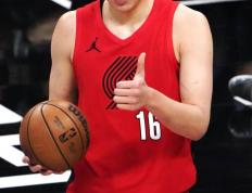 杨瀚(hàn)森入选NBA全明星新秀挑战赛