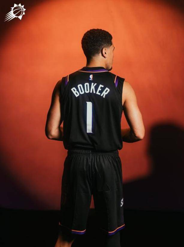 菲尼克斯太阳隊(duì)发布2025/26赛季全新球(qiú)衣(yī)