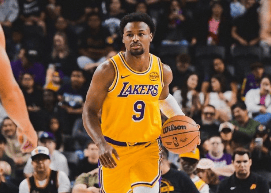 完(wán)成单臂补扣!布朗尼兩(liǎng)场季前赛表(biǎo)现低迷(mí),还能打NBA吗?