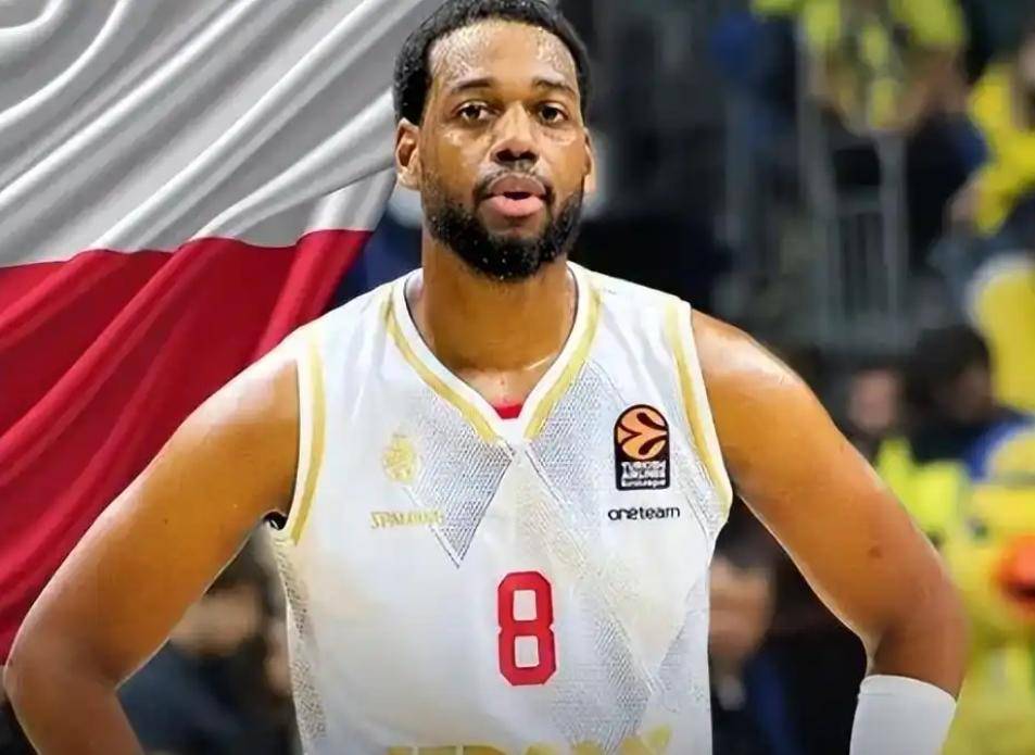 曝上海男籃(lán)接触NBA冠军后卫,欧锦赛场均28.3分,三分球命中率61%