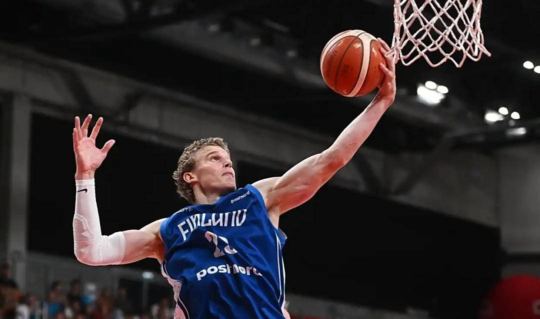 马刺交易获得劳里-马尔卡宁，超级双塔携手(shǒu)西部对抗！