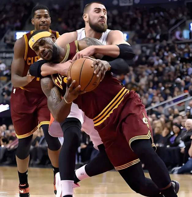 NBA这5位铁人(rén)伤病难以侵擾(rǎo)，超越伤病成就传奇