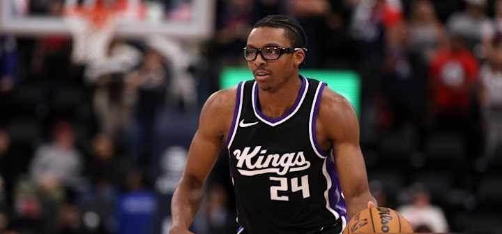 火箭战绩飙升！再(zài)签前国王队場(chǎng)均13+防守猛将，总冠(guān)军在望