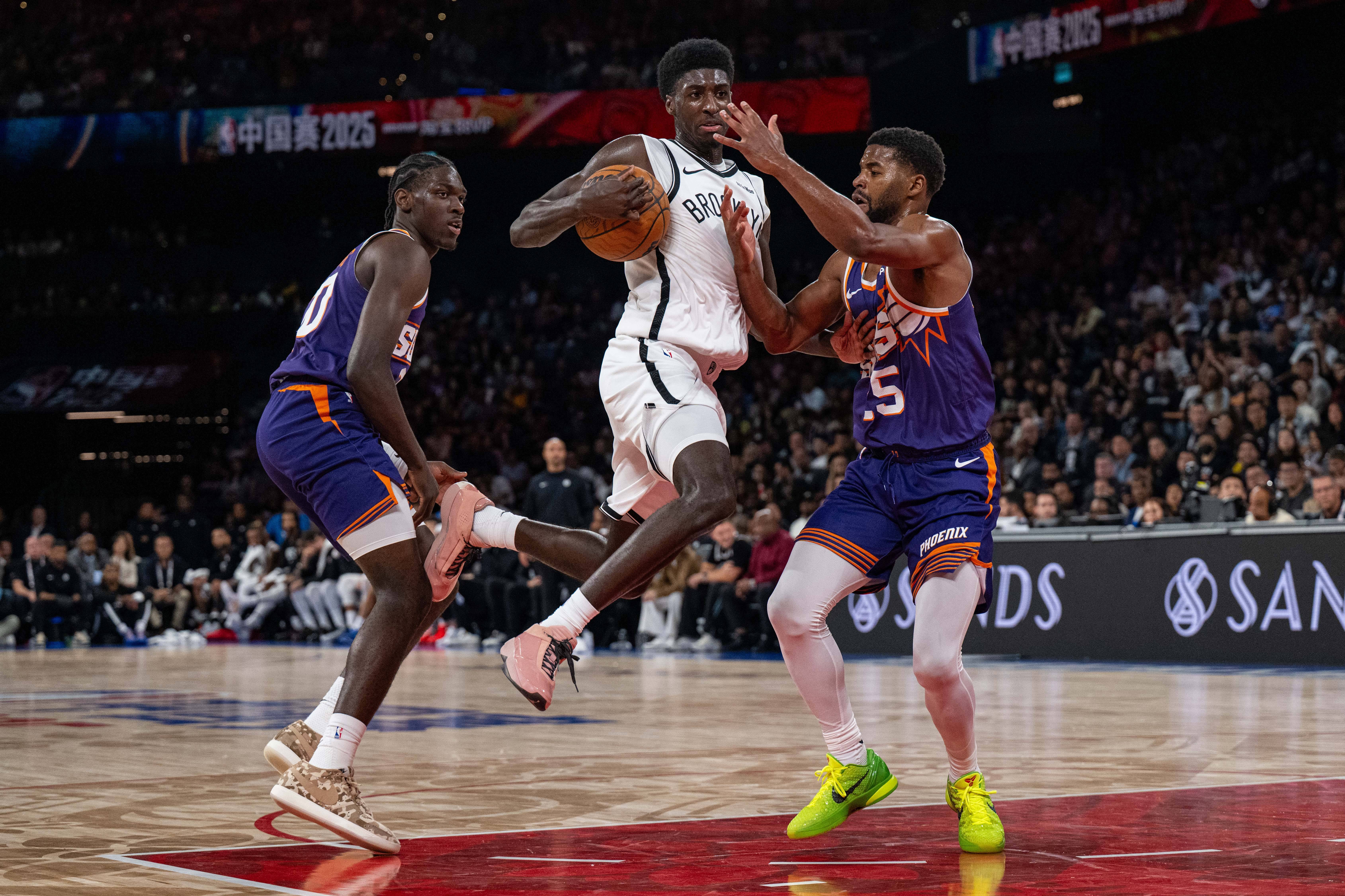 （体育）籃(lán)球——NBA季前(qián)赛：太阳胜籃(lán)网