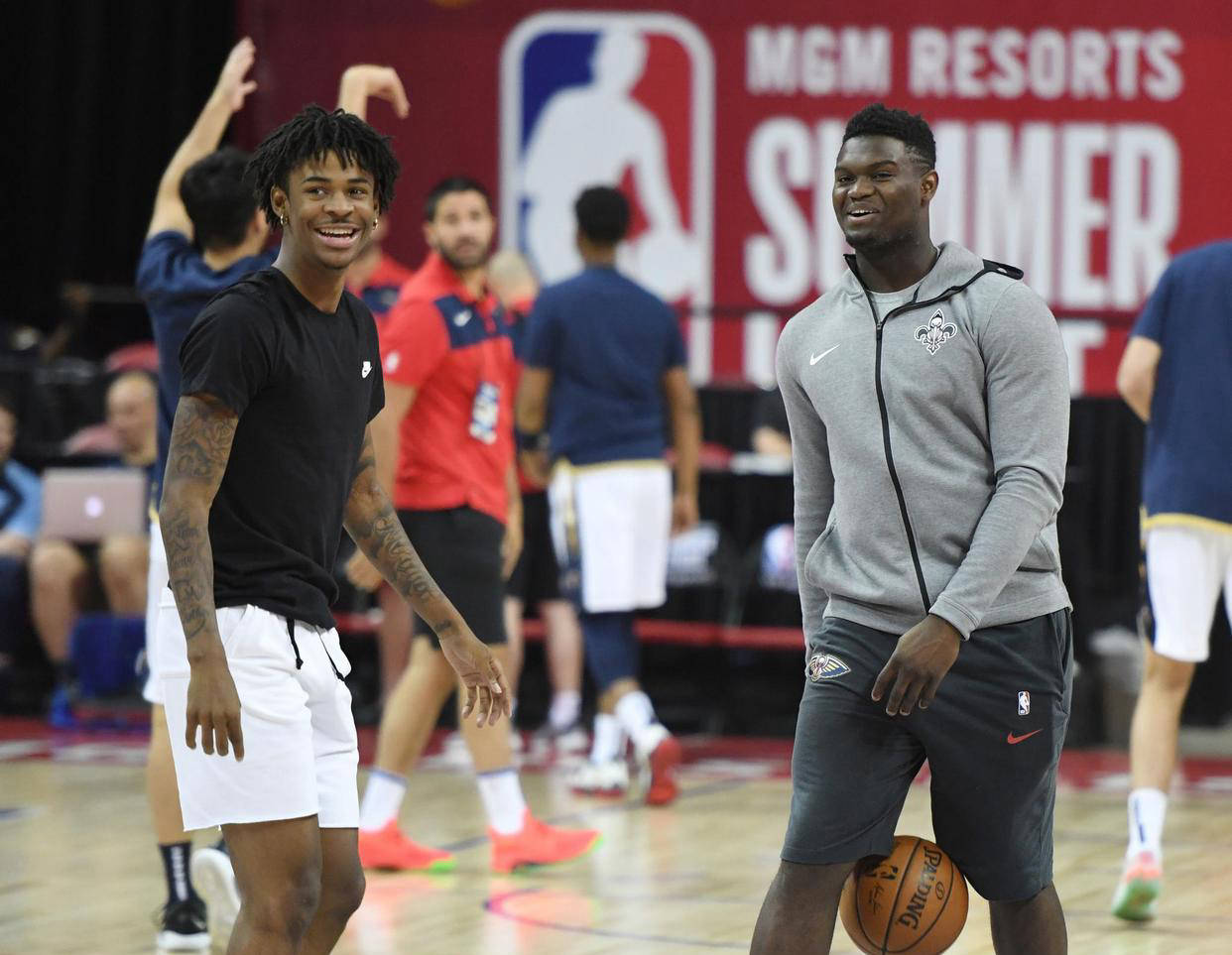 锡安、莫兰特应重返扣籃(lán)大賽(sài)！NBA名宿呼吁怀念科比卡特时代