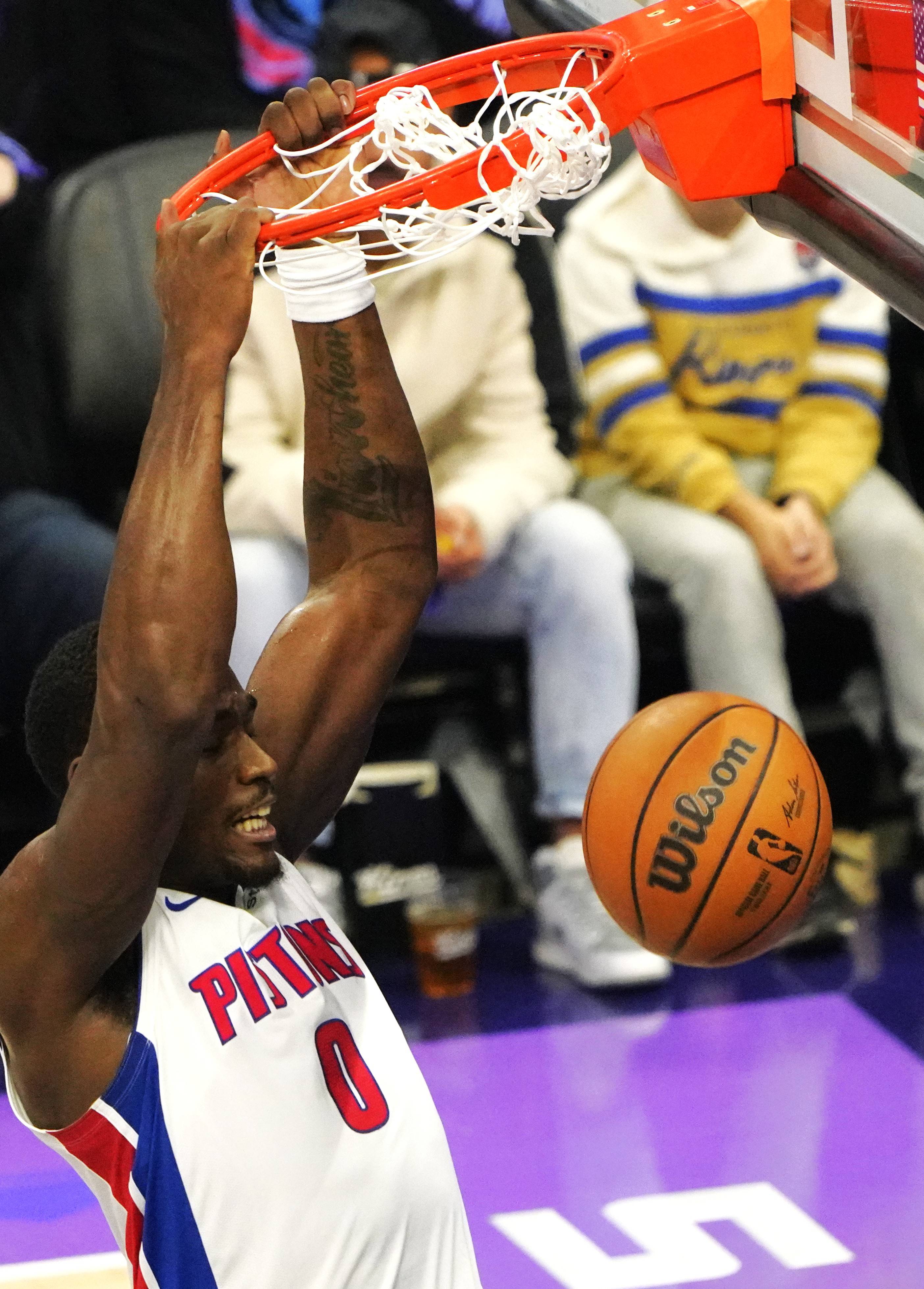 （体育）篮球——NBA常规赛：国王不敌活(huó)塞