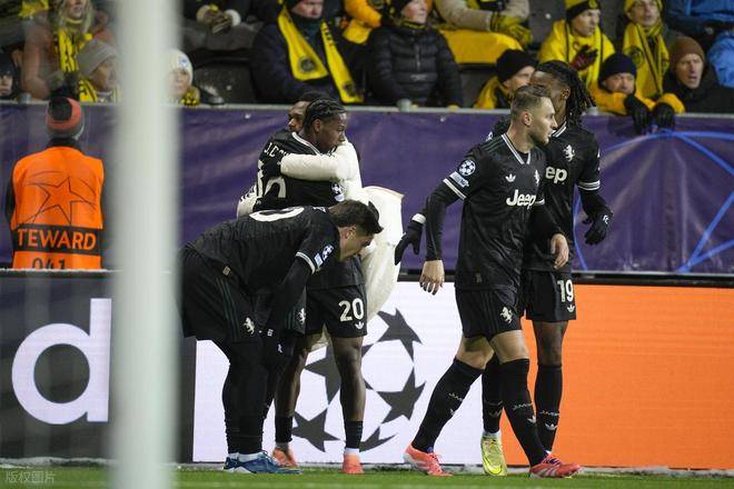 尤文(wén)图斯欧冠首(shǒu)勝(shèng)，戴维补时绝杀，奥彭达首(shǒu)球，伊尔迪兹策动三球