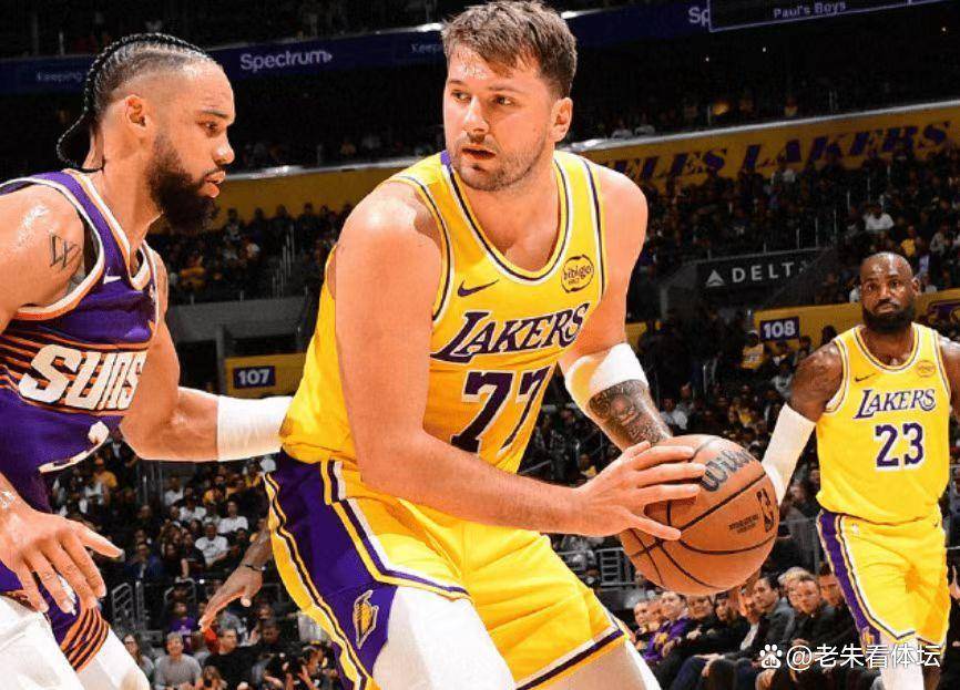 NBA爆冷之战！湖人背靠背溃败太阳，东契奇38分难救主(zhǔ)，三点解读比赛真相