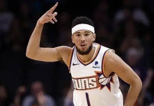 这些NBA球员是否该退役？